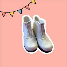 Load image into Gallery viewer, White ankle bootie