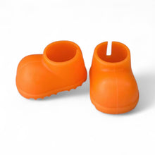 Load image into Gallery viewer, Plastic labb size shoes