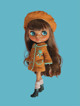 Load image into Gallery viewer, Blythe vintage coat

