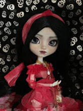 Load image into Gallery viewer, Agatha Potion Witch pullip.
