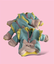 Load image into Gallery viewer, Pullip cat sweatshirt

