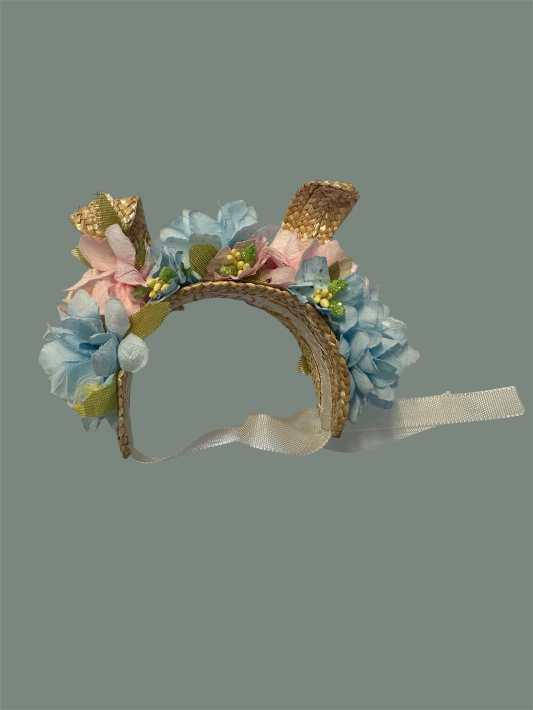 Straw bunny crown