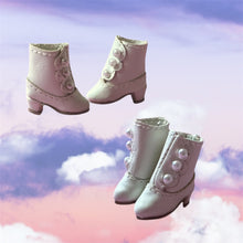 Load image into Gallery viewer, Blythe white booties
