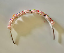 Load image into Gallery viewer, Cream headband Fruit salad (G)
