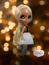 Load image into Gallery viewer, Blythecon Minneapolis &quot; fashion show &quot; set for neo blythe doll
